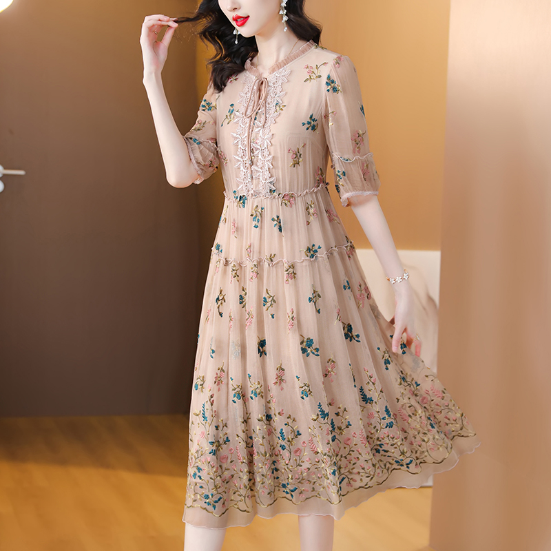 Women Floral Natural Silk Embr - Sundress Midi Floral avaliação e preço