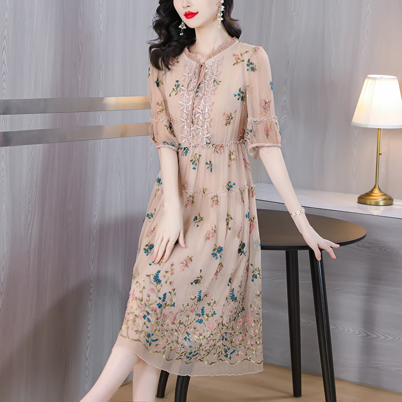 Women Floral Natural Silk Embr - Sundress Midi Floral avaliação e preço